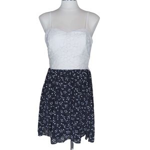 Disney Minnie Rocks the Dots dress, small